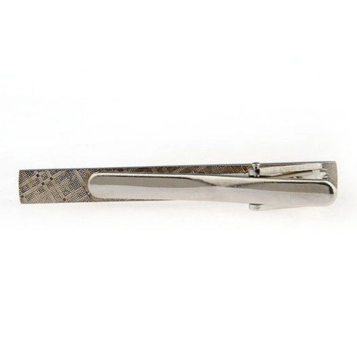 Silver Banded Grooved with Single Crystal Men Tie Clip Tie Bar Silver Tone Very Cool Comes with Gift Box Image 2