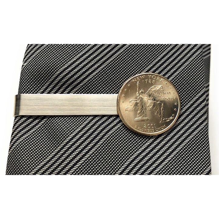 Tie Clip York State Quarter Enamel Coin Tie Bar Collector Travel Souvenir Coin Keepsakes Cool Fun NYC Image 1