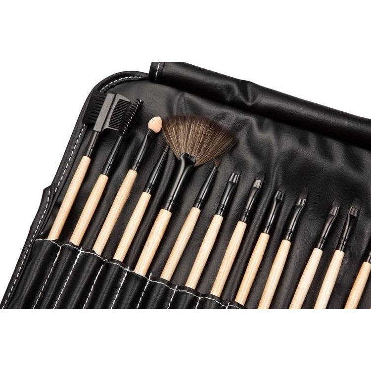 32pcs Nylon Wool Bristle Wooden Handle Professional Cosmetic Brush Set Image 6
