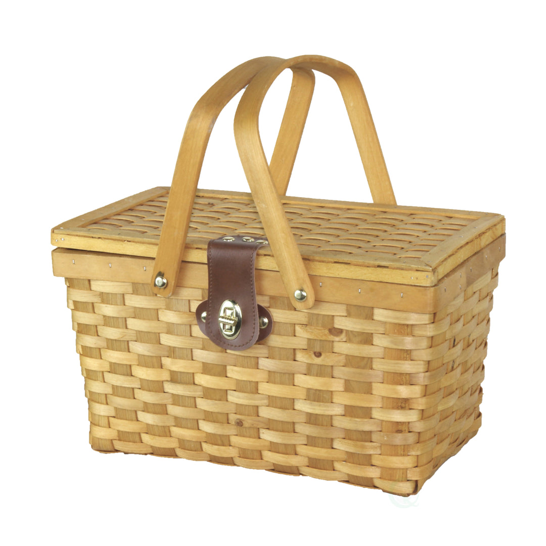Gingham Lined Woodchip Picnic Basket With Lid and Movable Handles Image 3