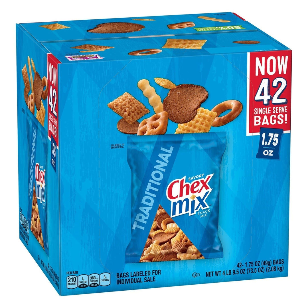 Chex Mix Traditional Snack Mix (42 Count) Image 1