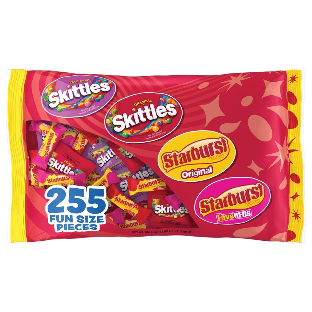 Skittles and Starburst Original Halloween Candy Bag (255 Count) Image 1