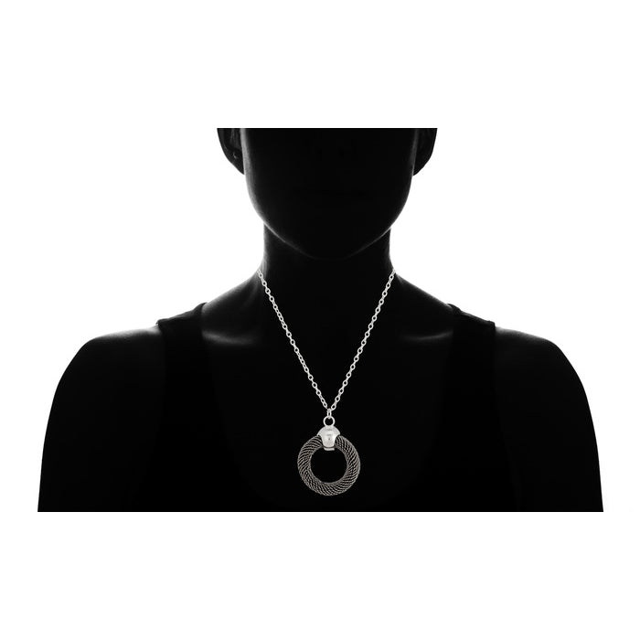 Mesh Loop Pendant Necklace Image 2