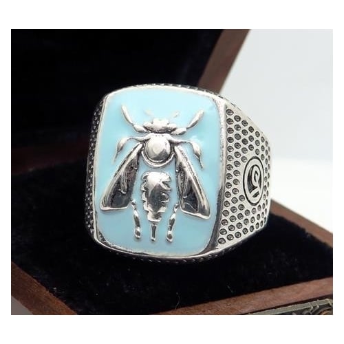 Thai Fashion style bee ring Image 2