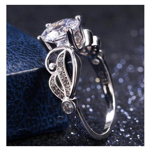 Creative hollow carved claw with Artificial zircon ring Image 1