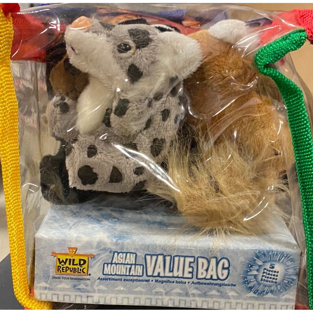 Wild Republic Asian Mountain Value Bag Image 1