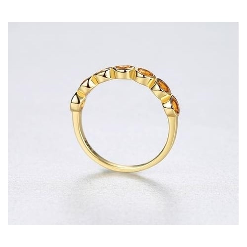 The S colorful ring is simple and elegant Image 3