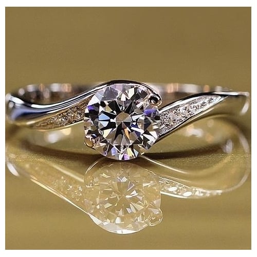 Platinum gem engagement ring Image 1