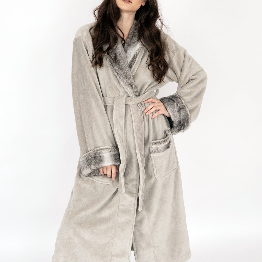 Belgian Luxurious Robe Ultra Plush Faux faux Fleece Sherpa Trim with 2 Pockets and Belt Image 12