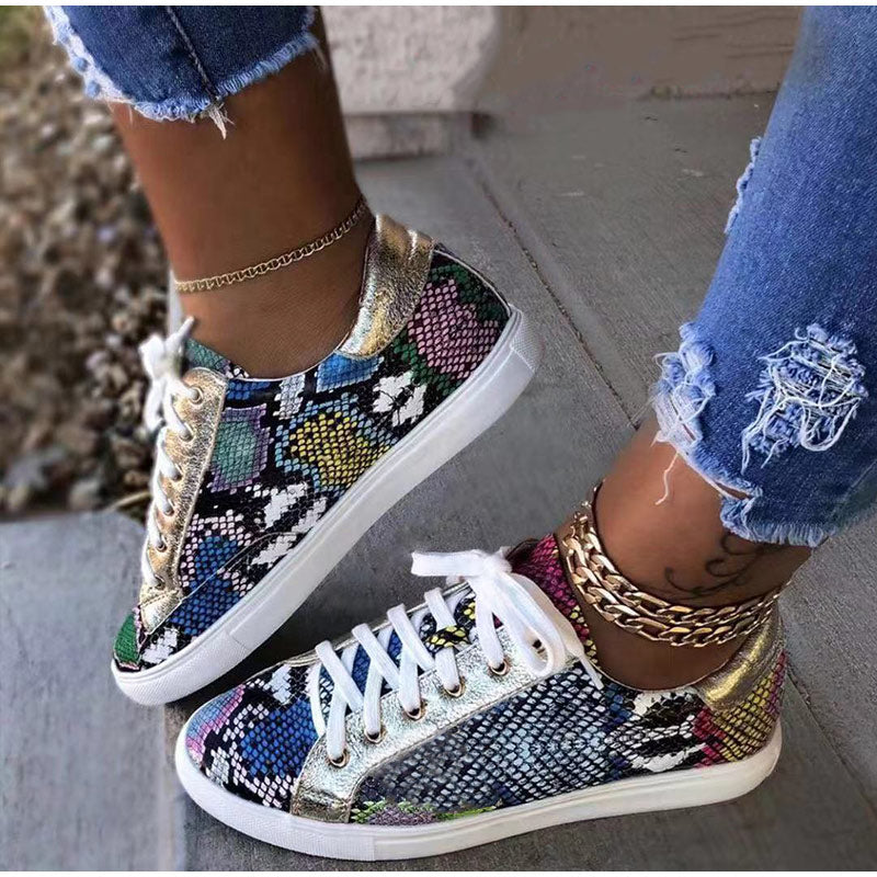 Snakeskin Star Design Lace-Up Sneakers Image 1