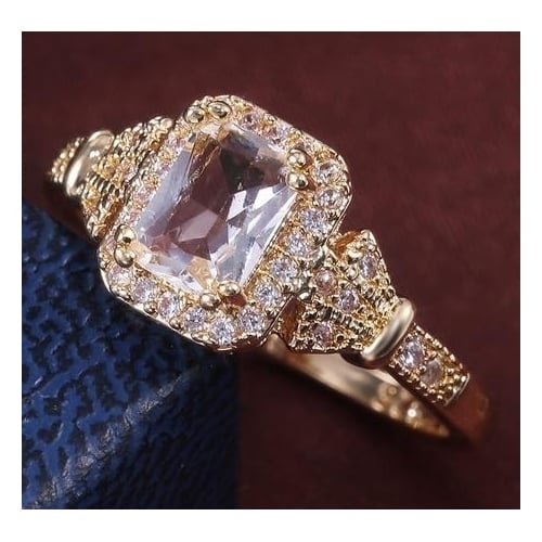 Fashion claw set rectangular Artificial zircon ring Image 3