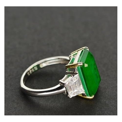 S Vintage Sterling Fashion style Emerald Ring Image 2