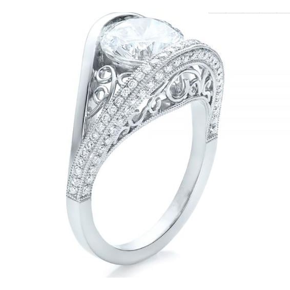 Luxury ladies wedding ring Image 2