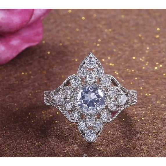 Open cut womens Artificial zircon ring with flower pattern Image 4