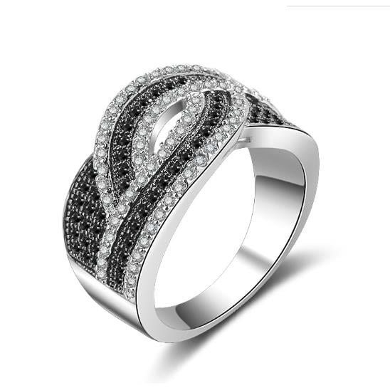 Full color separation ring luxury and high grade Image 1