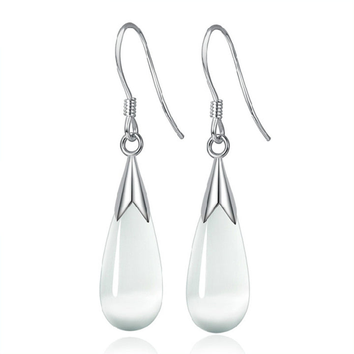 Fashion Female Cats Eye Drop Earrings Image 1