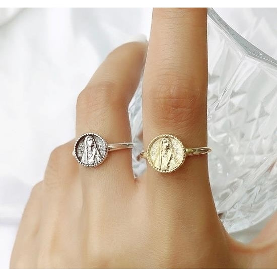 Portrait ring round brand personality Virgin Mary relief opening ring Image 3