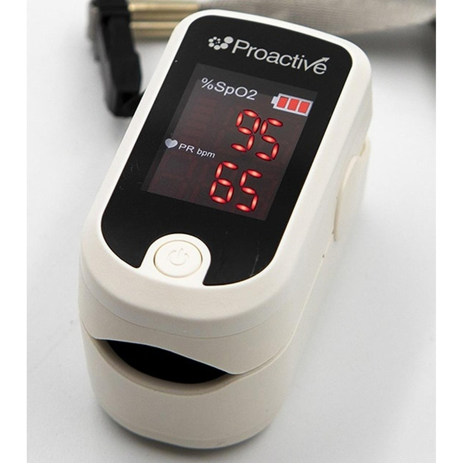 Proactive Protekt Finger Pulse Oximeter Oxygen Saturation Pulse Rate Monitor 20110 Image 1