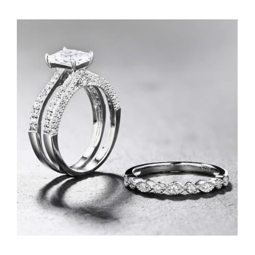 Womens set ring with Simple Cubic Artificial zircon Image 2