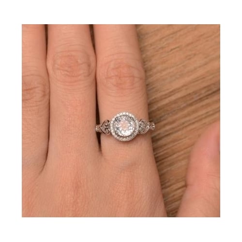 Exquisite hollow love pattern lady ring Image 4