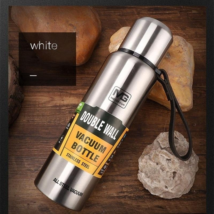 Outdoor Thermos Bottle Portable Large Capacity Insulated Cup Military Style Vacuum Flask Image 1