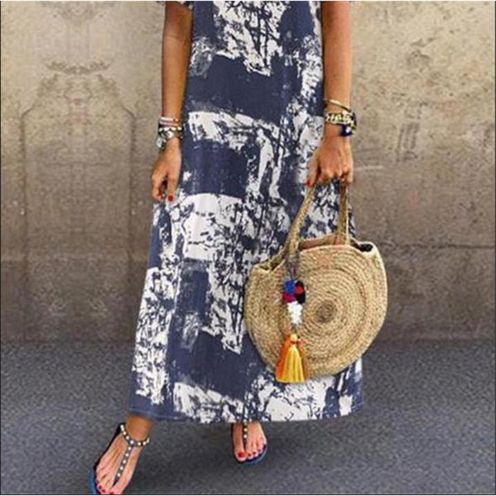 Womens Loose Printed Dress Image 4