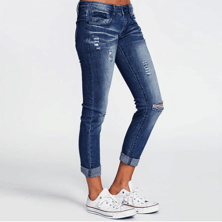 Womens Jeans With Slim Holes Are Slim Image 4