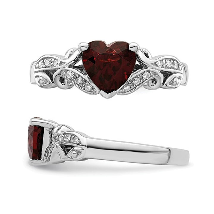 Natural Garnet Promise Heart Ring 1.25 Carat (ctw) in Sterling Silver Image 4