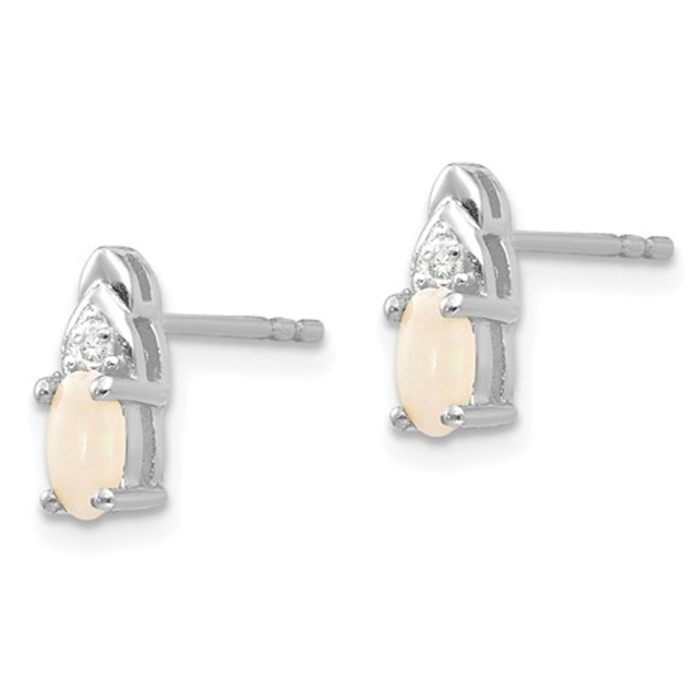 Natural Opal Stud Earrings 1/3 carat (ctw) in 14K White Gold Image 3