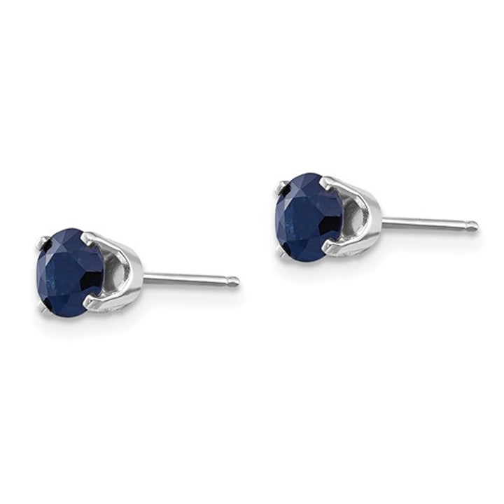 1.40 Carat (ctw) Solitaire Blue Sapphire Post Earrings 5mm in 14K White Gold Image 3