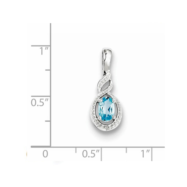 Swiss Blue Topaz Pendant Necklace 0.40 Carat (ctw) in Sterling Silver Image 2