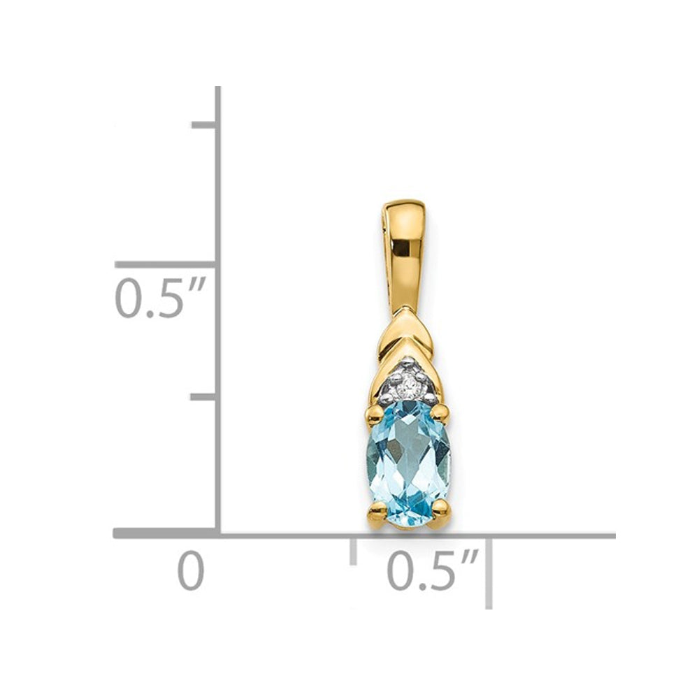 3/5 Carat (ctw) Blue Topaz Pendant Necklace in 14K Yellow Gold with Chain Image 3