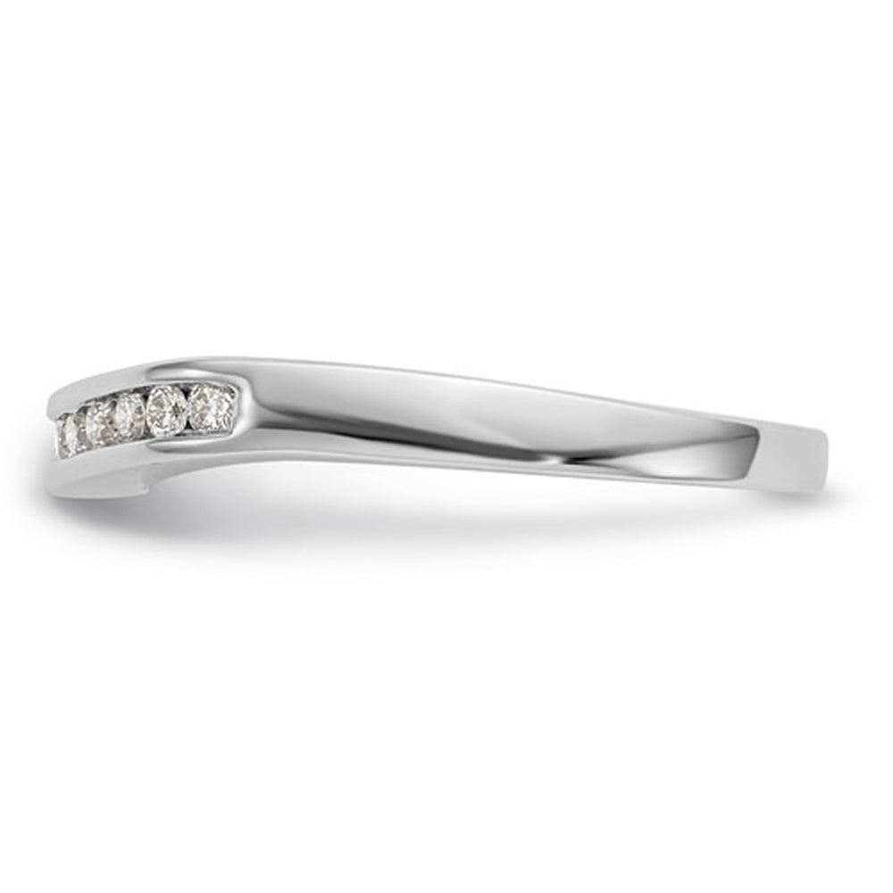 1/5 Carat (ctw H-II1-I2) Diamond Channel Set Wedding Band Ring in 14K White Gold Image 2
