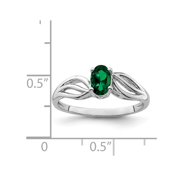 2/5 Carat (ctw) Lab Created Emerald Ring in Rhodium Plated Sterling Silver Image 2