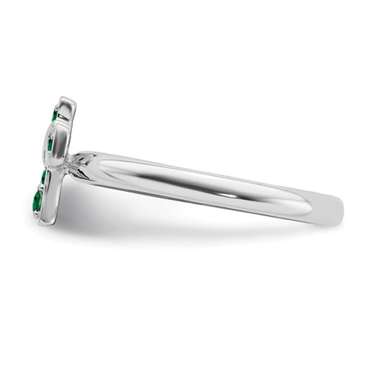 1/8 Carat (ctw) Lab Created Emerald Cross Ring in Sterling Silver Image 4