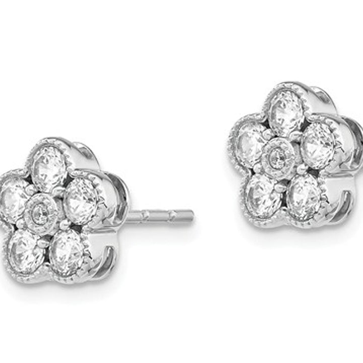 1.00 Carat (ctw D-E-FVS2-SI1) Lab Grown Diamond Floral Post Earrings in 14K White Gold Image 3