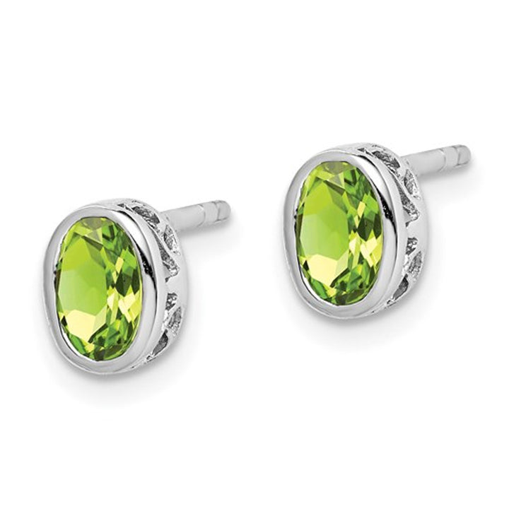 2/5 Carat (ctw) Green Peridot Solitaire Stud Earrings in Sterling Silver Image 3