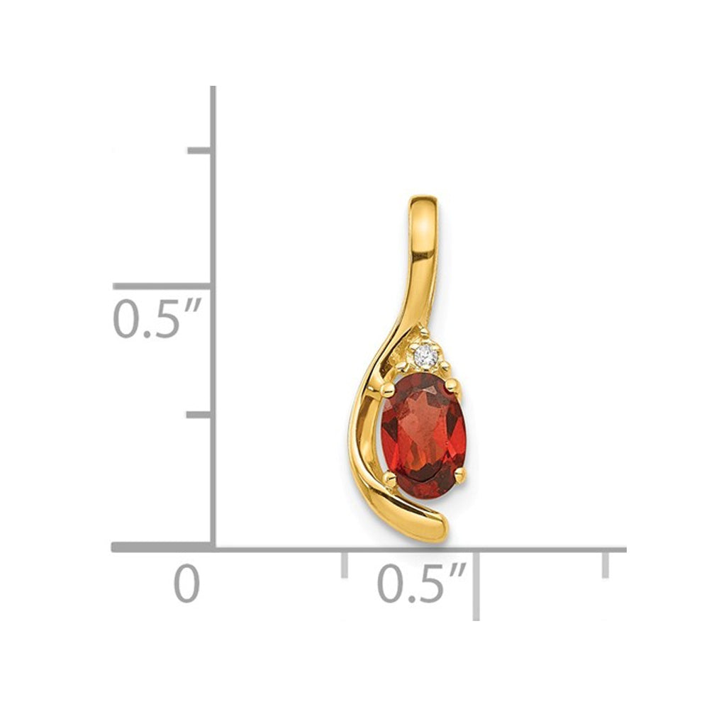 3/5 Carat (ctw) Natural Garnet Pendant Necklace in 14K Yellow Gold with Chain Image 3