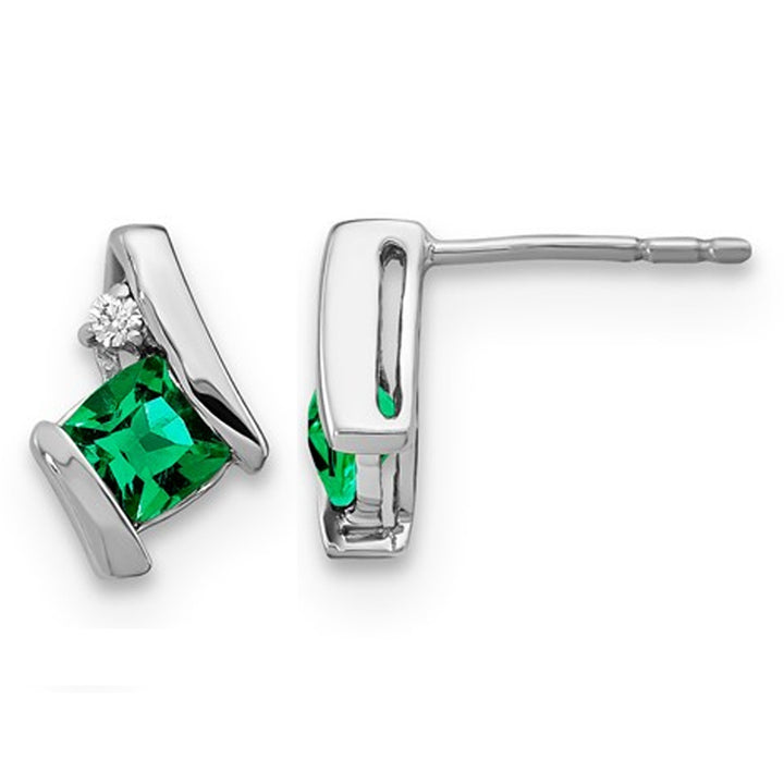 2/5 Carat (ctw) Lab Created Emerald Post Earrings in 10K White Gold Image 1