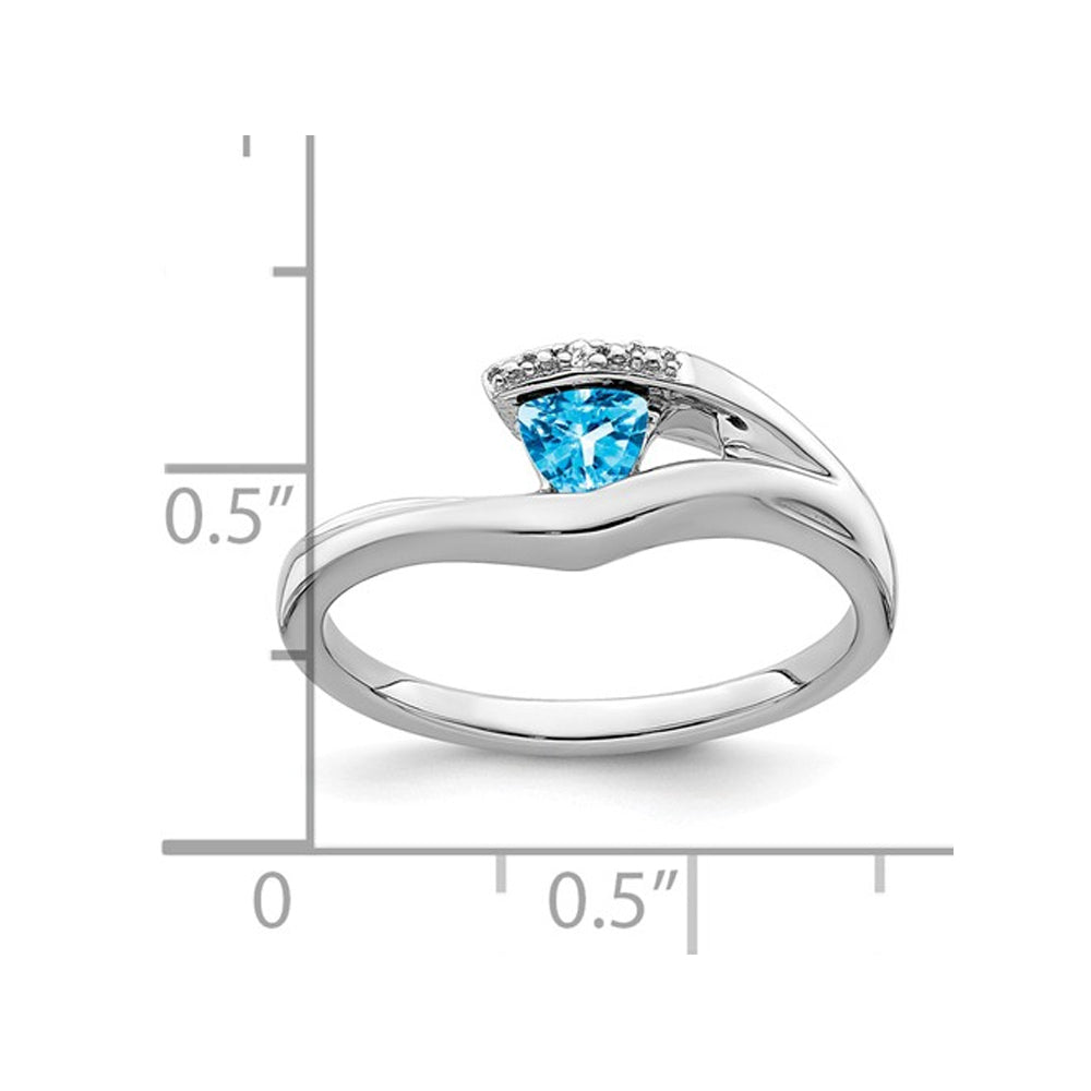 1/4 Carat (ctw) Trilion-Cut Blue Topaz Solitaire Ring in 10K White Gold Image 2
