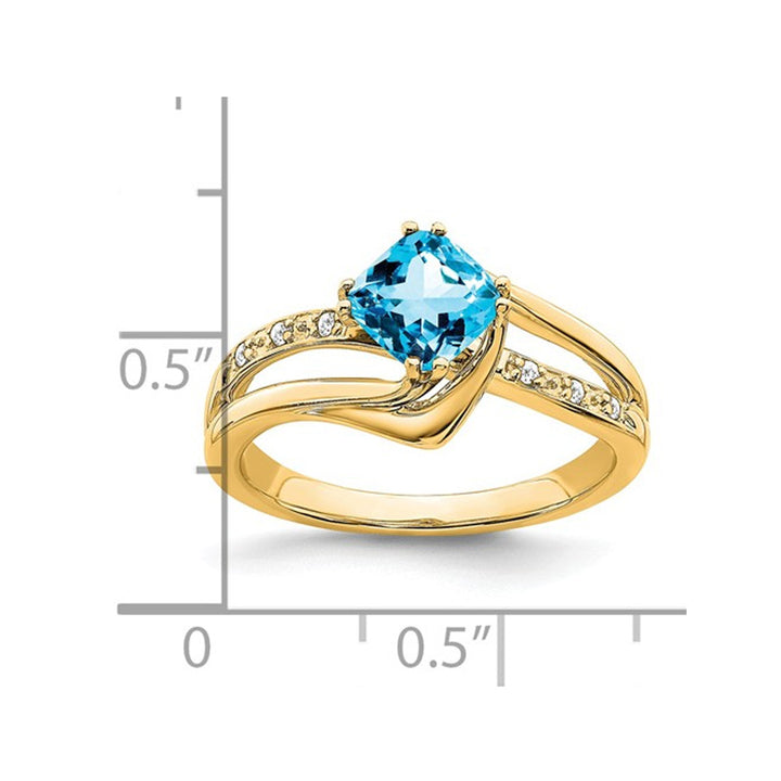 1.20 Carat (ctw) Natural Blue Topaz Ring in 14K Yellow Gold Image 3
