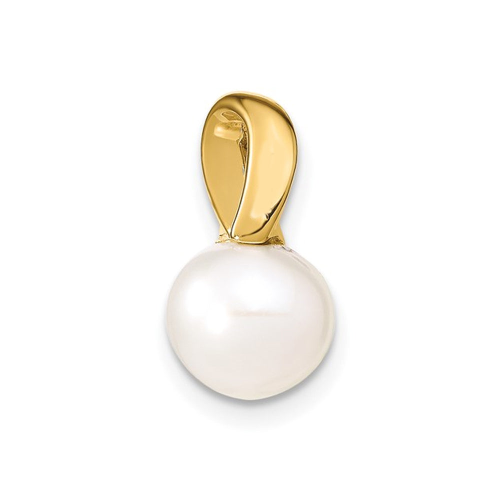 White Button 8-9mm Freshwater Cultured Pearl Solitaire Pendant Necklace in 14K Yellow Gold with Chain Image 3