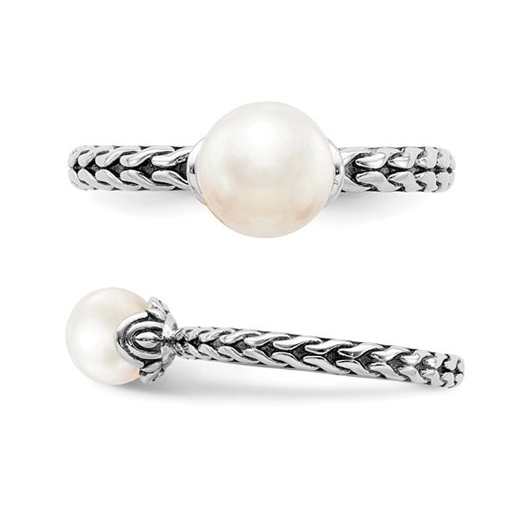 White Freshwater Cultured Pearl Ring in Sterling Silver Image 4