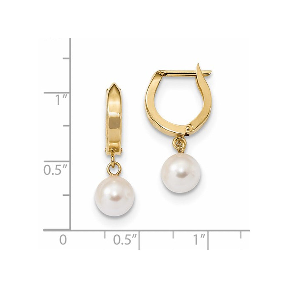 14K Yellow Gold Akoya Saltwater Pearl Earrings (6-7mm) Image 2