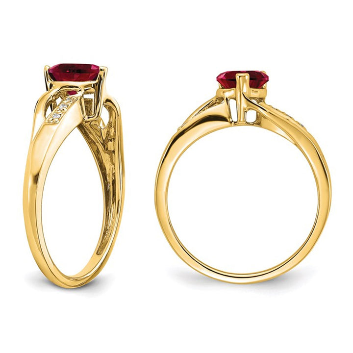 3/4 Carat (ctw) Lab Created Heart Ruby Ring in 14K Yellow Gold Image 4