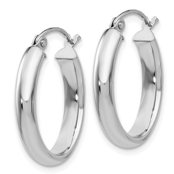 10K White Gold Polished Oval Hoop Earrings (3.5mm) Image 2