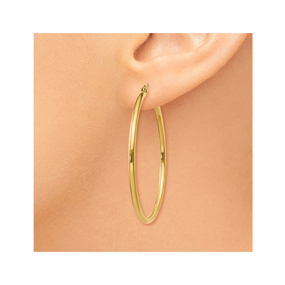 Large 10K Yellow Gold Hoop Earrings 1 1/2 Inches (2mm) Image 2