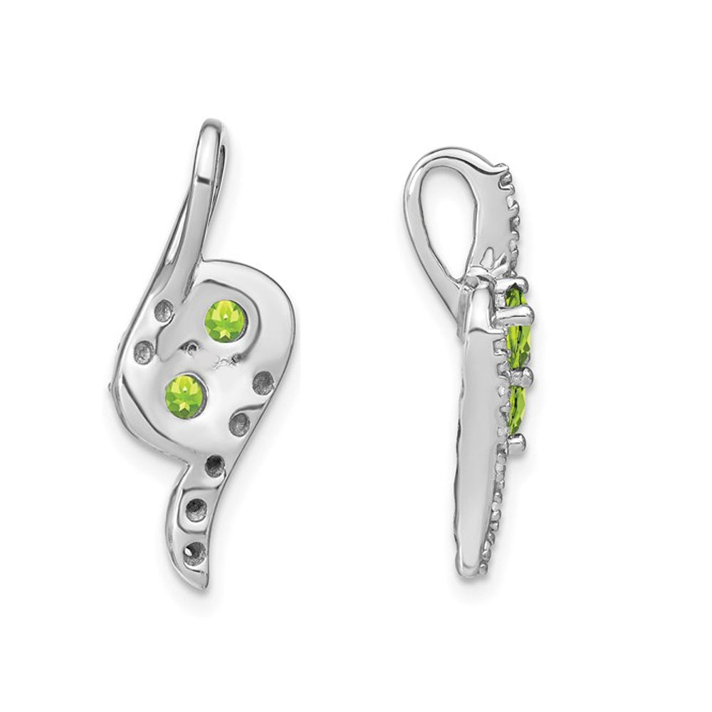 1/2 Carat (ctw) Natural Green Peridot Pendant Necklace in 14K White Gold with Chain Image 3