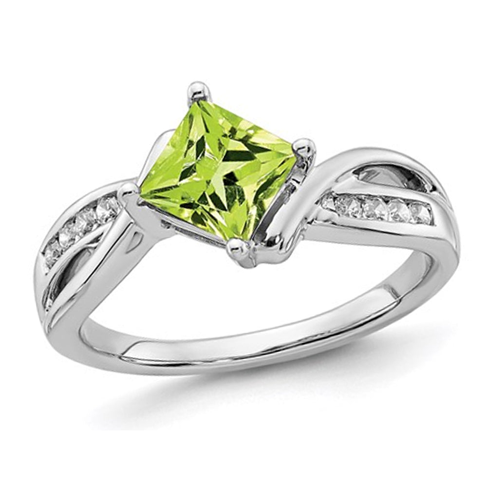 1.00 Carat (ctw) Princess-Cut Natural Peridot Ring in 14K White Gold with Diamonds Image 1