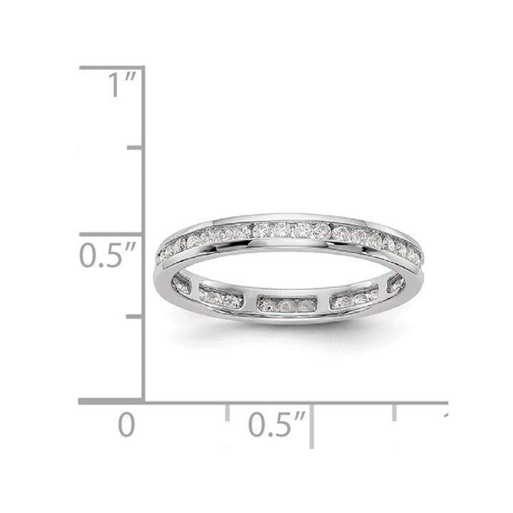 1/2 Carat (ctw H-II1-I2) Diamond Eternity Wedding Band Ring in 14K White Gold Image 2